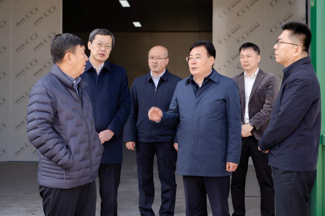 胡家福：坚持山水文章实体经济双轮驱动同频共振 以做热文旅产业集聚人气商气 以做强特色优势产业培育发展动能