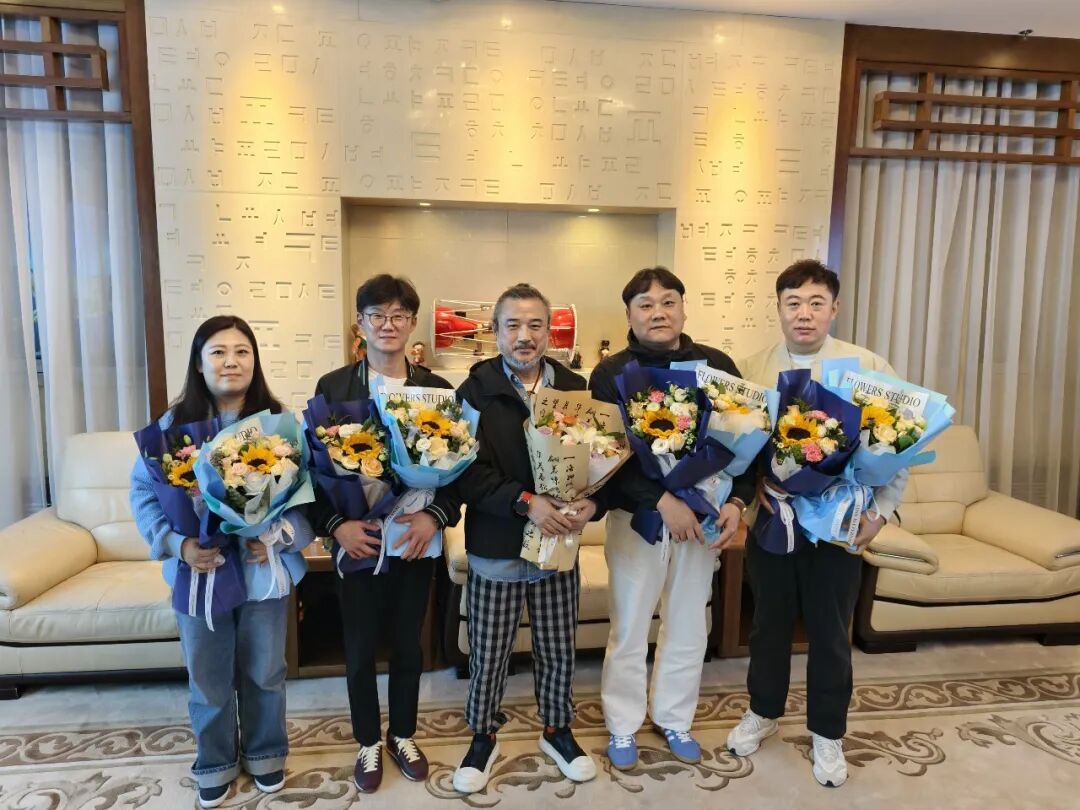 《农乐长短——庆丰乐》斩获中国民间文艺山花奖 表演者陈京洙一行载誉返延