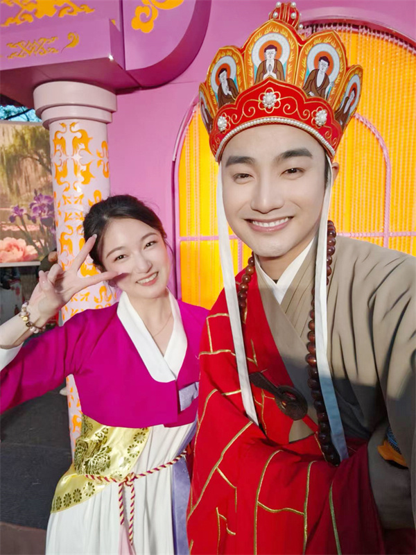 以舞为媒推介家乡 汪清姑娘卞昱走红网络 