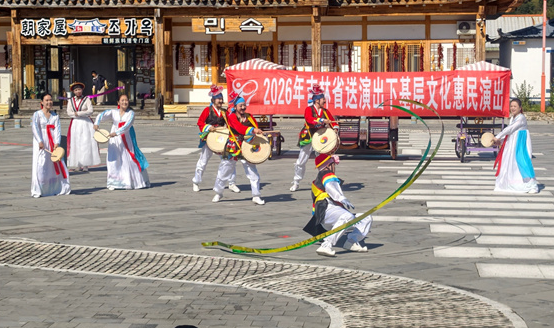 延边群众艺术馆送演出下基层